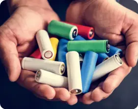 cigarette électronique, des batteries bientôt amovibles